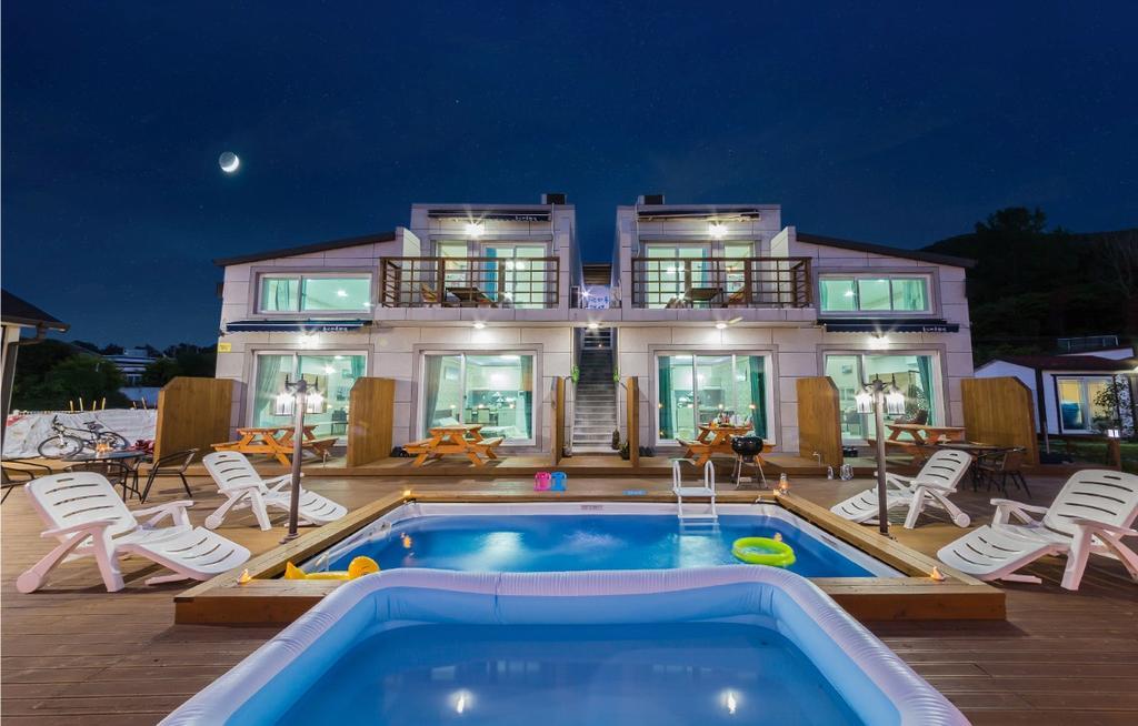 Dolsanmaru Pension Йосу Экстерьер фото